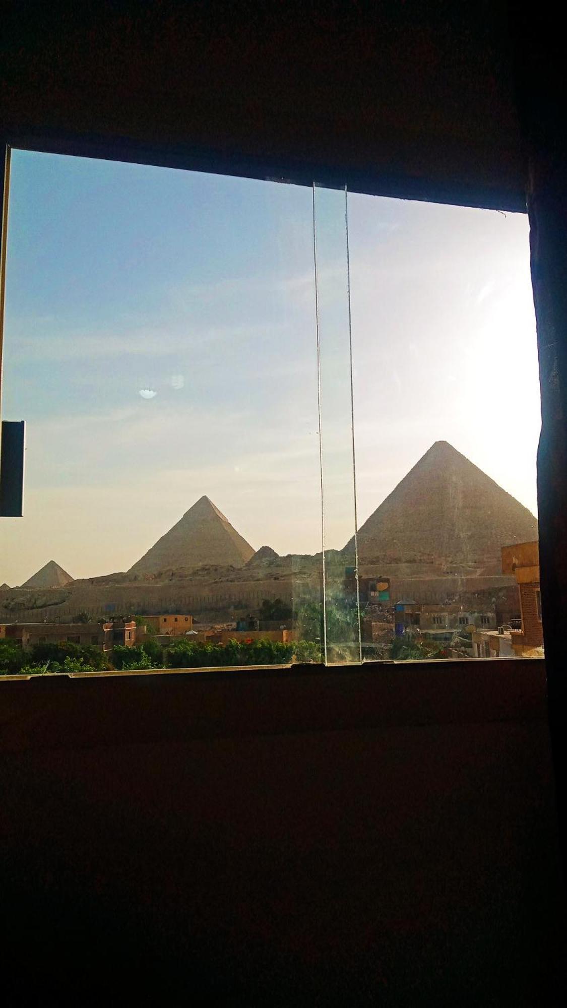 Pyramids Show Hotel Kafret el-Gabal Eksteriør bilde