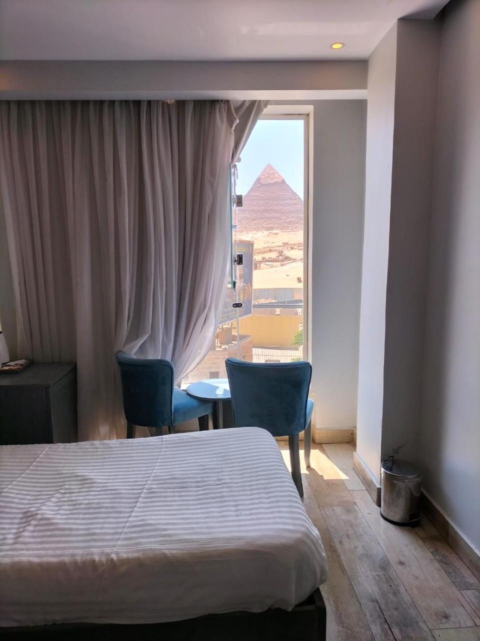 Pyramids Show Hotel Kafret el-Gabal Eksteriør bilde