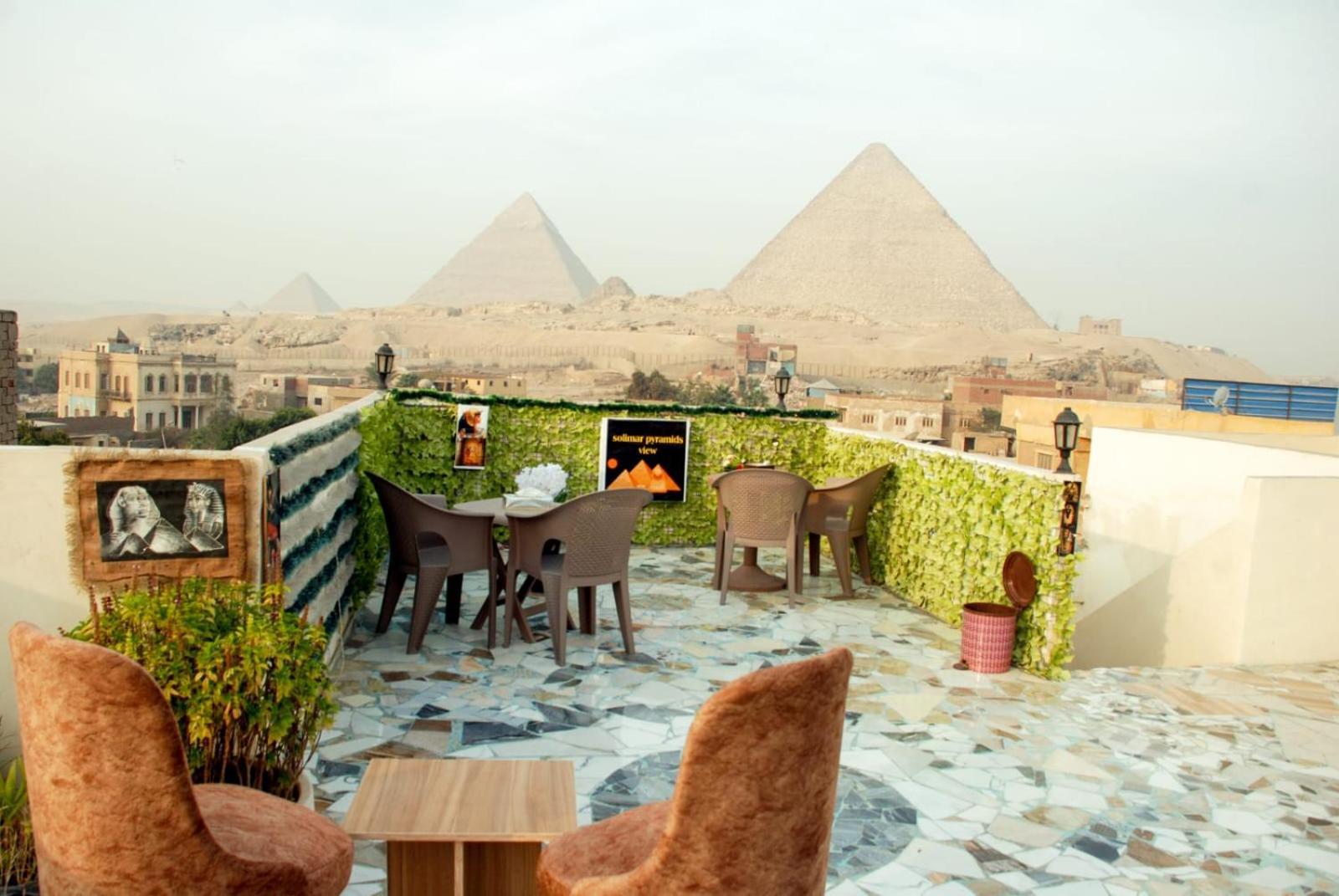 Pyramids Show Hotel Kafret el-Gabal Eksteriør bilde